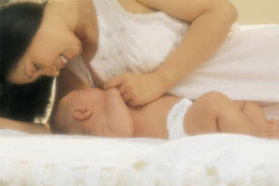Is breast feeding good for mother and child?