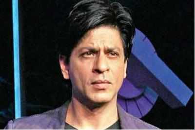 Shah Rukh Khan feels lonely at the top