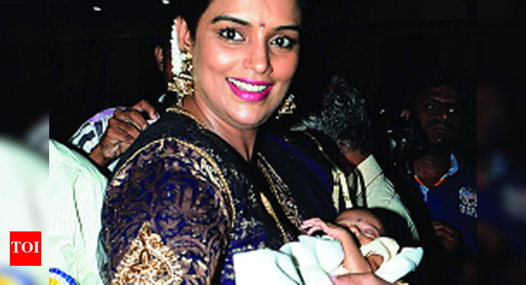 Mollywood stars descending the red carpet for the State Film Awards