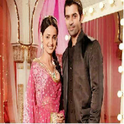 Will Arnav’s exit mark an entry of a new man in Khushi’s life?