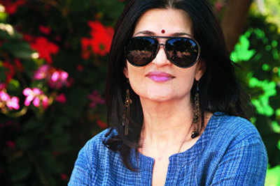 My biggest expense is books, not diamonds: Sarika | Tamil Movie News -  Times of India