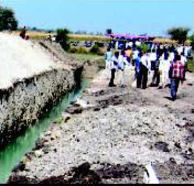 No water, no votes, villagers say