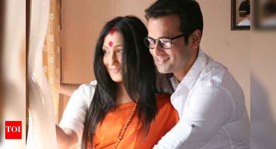 Rohit is all for Mrs Sen | Bengali Movie News - Times of India