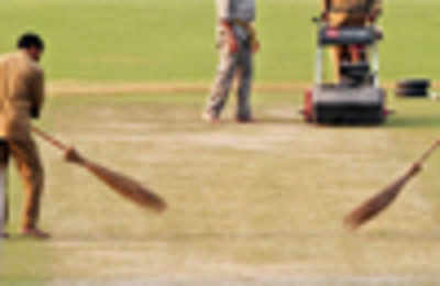 Prabir's Eden pitch may not be to Dhoni's liking