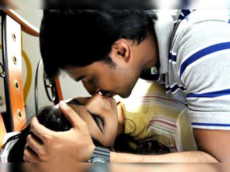 Samantha Nani Lip Kiss Samantha And Nani S Lip Lock Telugu Movie News Times Of India Lip kiss status for whatsapp, lip kiss status in tamil, lip kiss status new 2020, lip kiss status song, lip kiss status telugu 9 guen oence. samantha nani lip kiss samantha and