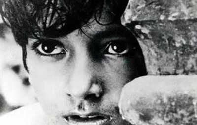 Satyajit Ray's 'Pather Panchali' goes missing from Paris