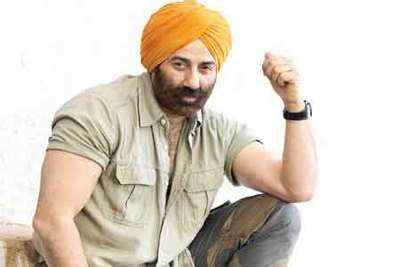 Sunny Deol returns to Sikh look again