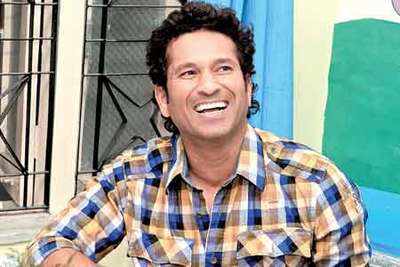 Sachin Tendulkar attends a party hosted by Swati Banerjee and Nivedita Singh