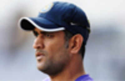 Dhoni should be rested as captain from all 3 formats: Gavaskar