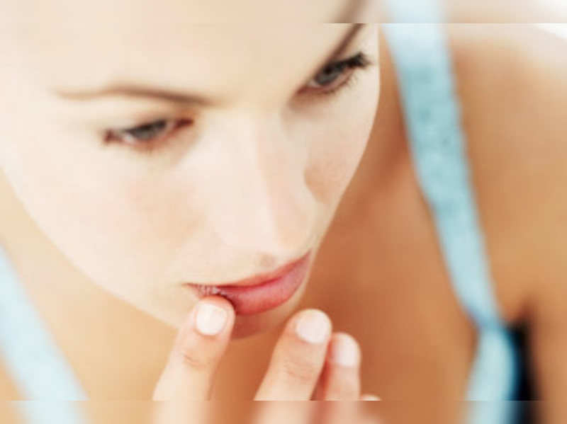 4 benefits of using lip balm