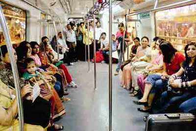 Women CISF officers to guard Delhi Metro - Times of India