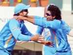 India win third ODI by seven wickets