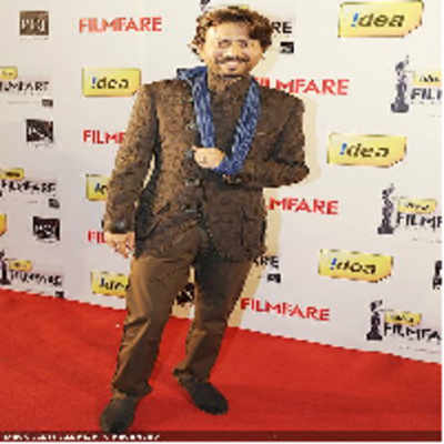 Hollywood's not about 100 but 1000 crores: Irrfan