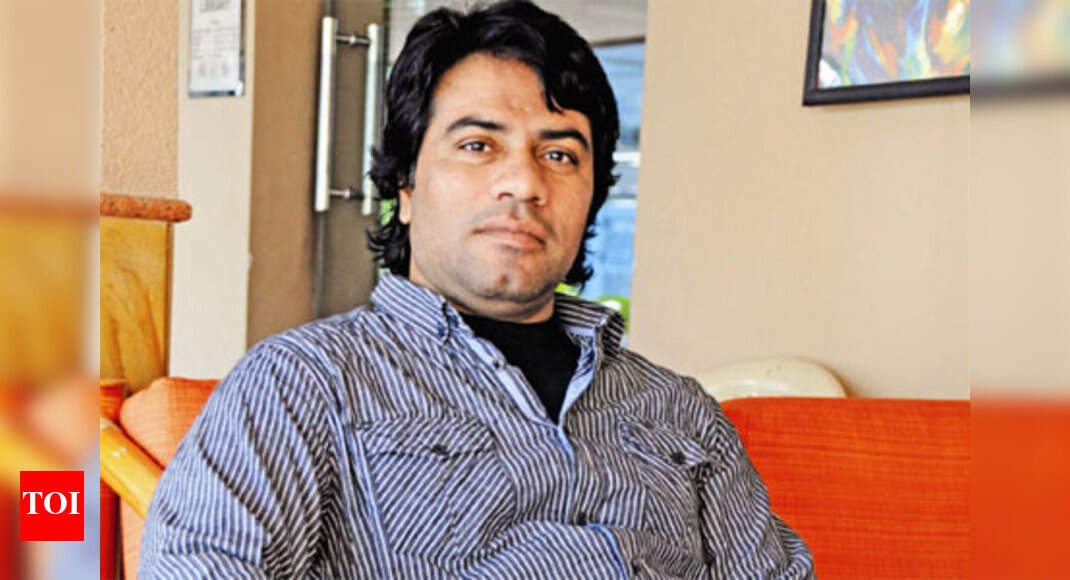 Indians appreciate both classical & rock music: Javed | Hindi Movie ...