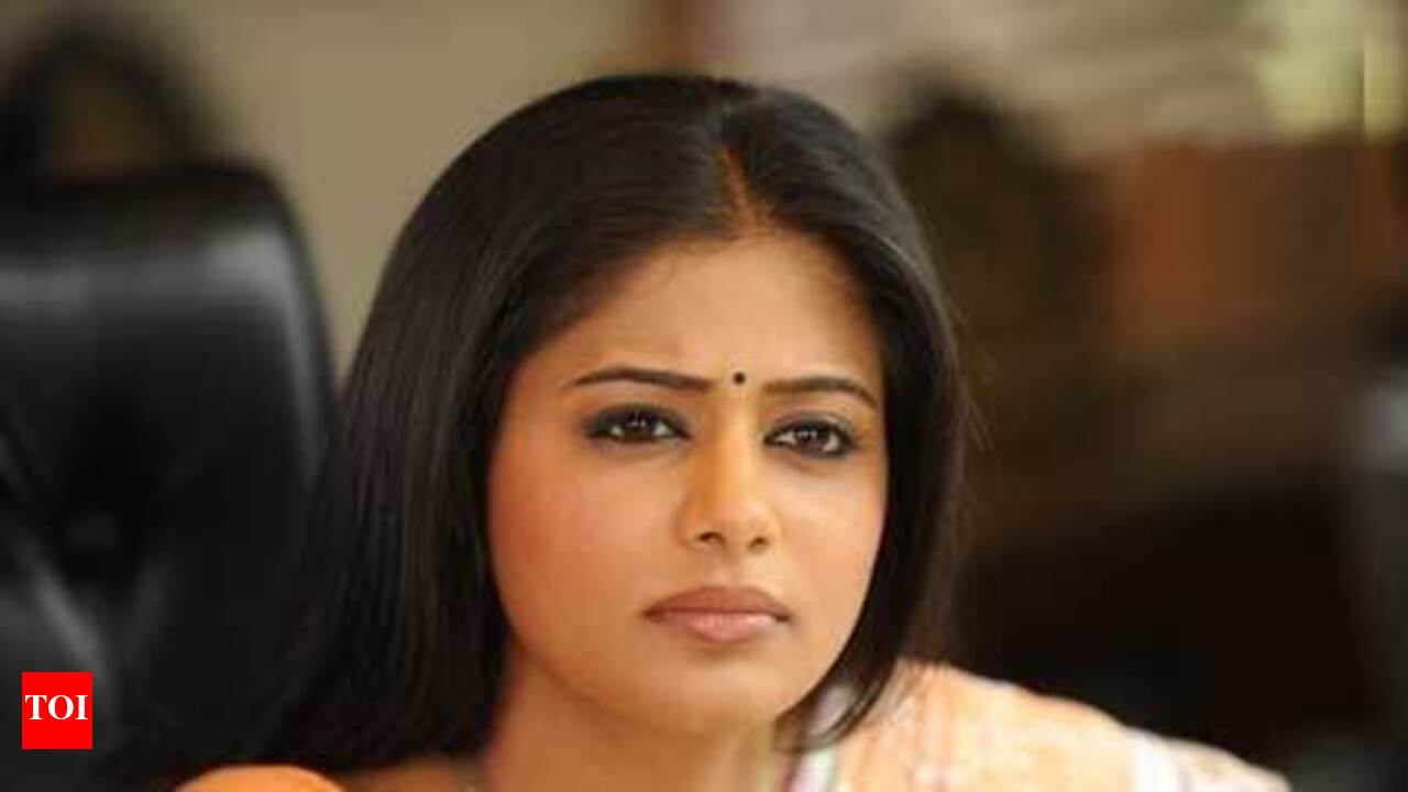 Priyamani to play Karnam Malleswari | Telugu Movie News - Times of India