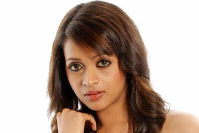 Bhavana off to Muscat for shoot