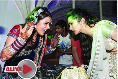 Bride Udita turns DJ for hubby Mohit