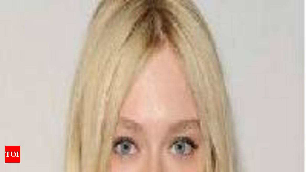 Dakota Fanning defends going naked in new flick | English Movie News -  Times of India