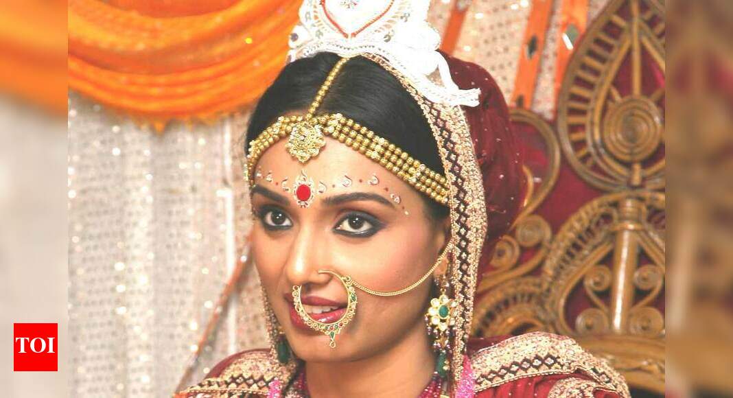 Resshmi Ghosh, the perfect Bengali bride | Bengali Movie News - Times ...