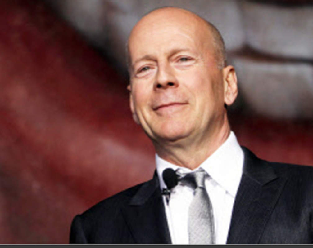 
Bruce Willis honored with giant mural
