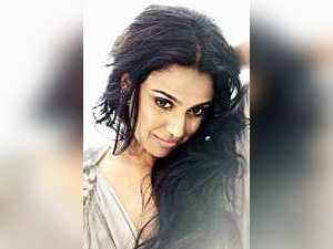 Swara Bhaskar Knows Telugu Gaalis As Well Telugu Movie News Times Of India