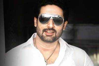 Abhishek Bachchan to do dad’s remake for the first time