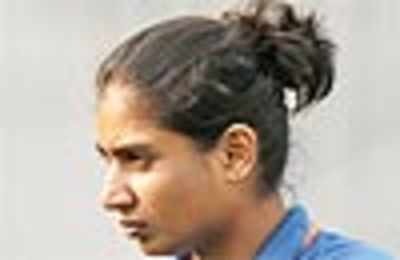 Surprised that all my bowlers had an off day: Mithali Raj
