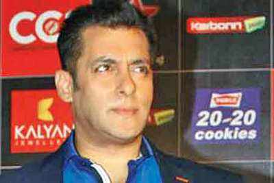 Salman nods to host an award show