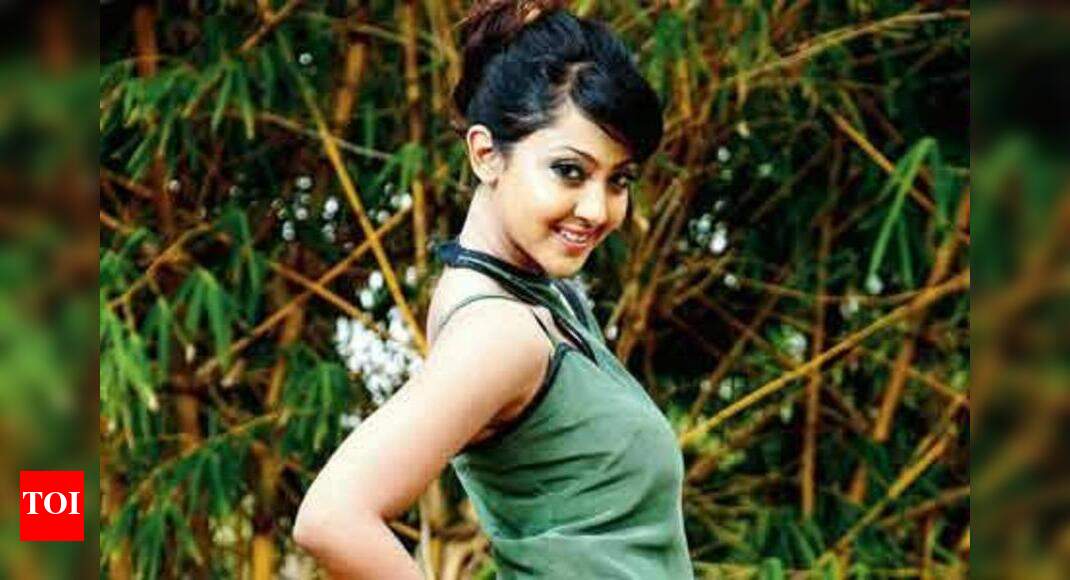 Aindrita Ray returns as CCL Ambassador | Kannada Movie News - Times of ...