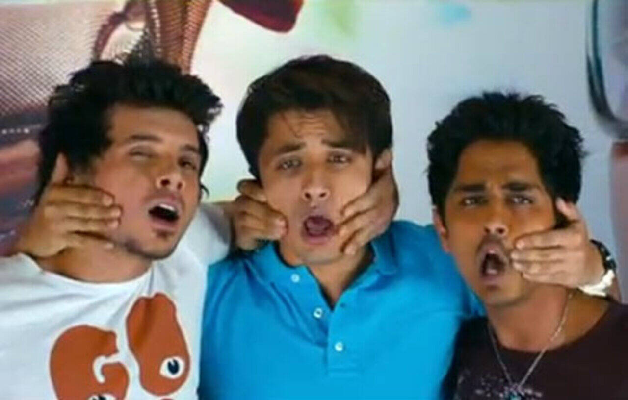 Chashme Baddoor: Har Ek Friend Kamina Hota Hai song