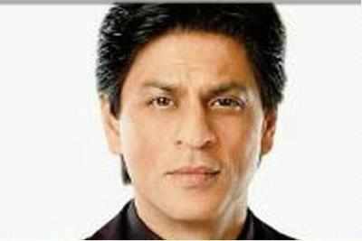 Shah Rukh looks beyond Juhi's brother