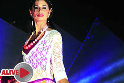 Students sport ethnic wear at fashion show organised by Mahaveer Academy of Technology and Science University in Raipur