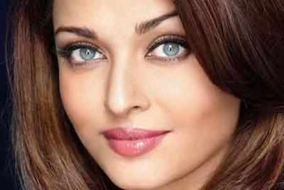Aishwarya Rai: A lot needs to be done for women's security