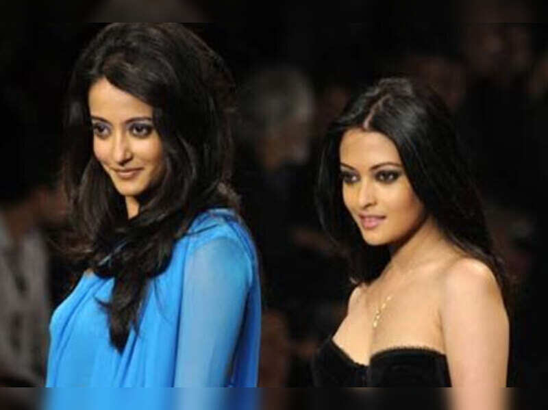 Sisters We Are The Best Friends Riya And Raima Sen Hindi Movie News Times Of India friends riya and raima sen