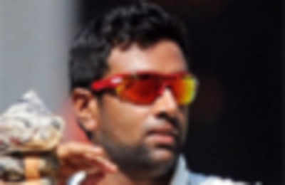 Dhoni's batting reflected on his captaincy: Ashwin
