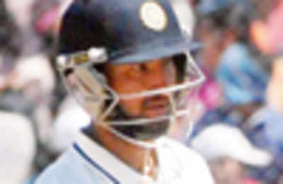 Ind vs Aus: Pujara, Vijay hit unbeaten tons as India reach 311/1 at stumps on Day 2