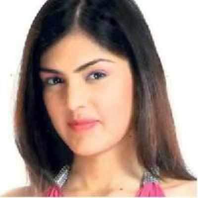 Everyone thinks I am Punjabi: Rhea Chakraborty