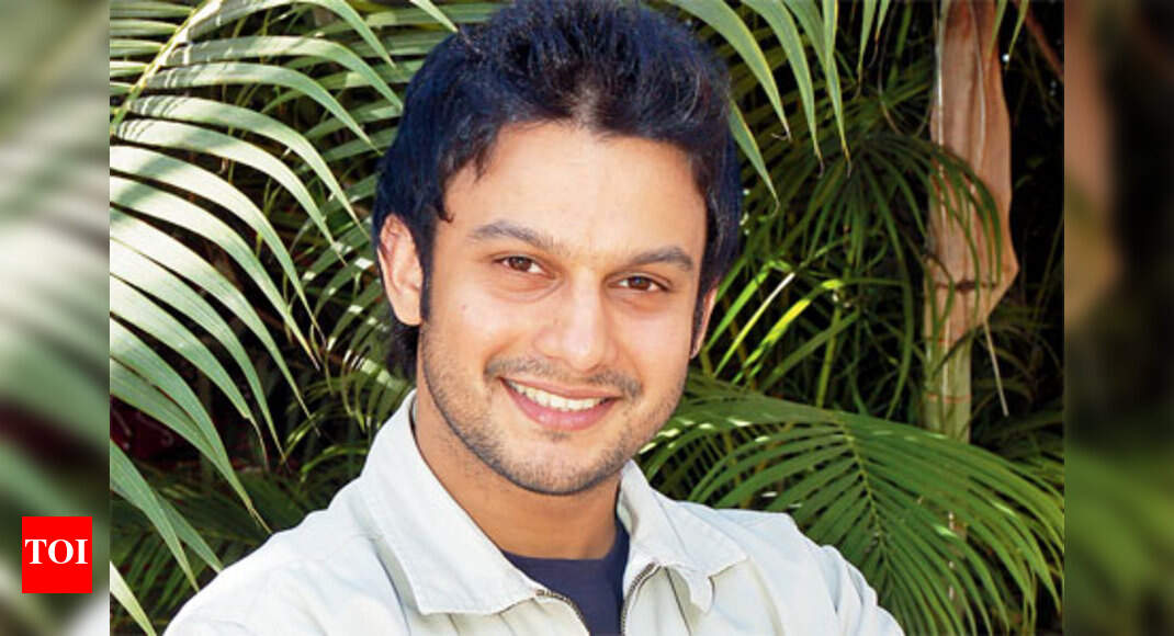 Marathi actors to take action against their fake profiles | Marathi ...