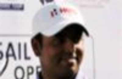 Anirban Lahiri defends SAIL-SBI Open golf title