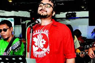 Nukkad Salsa Project pays tribute to Bob Marley in Hotel Samilton, Kolkata