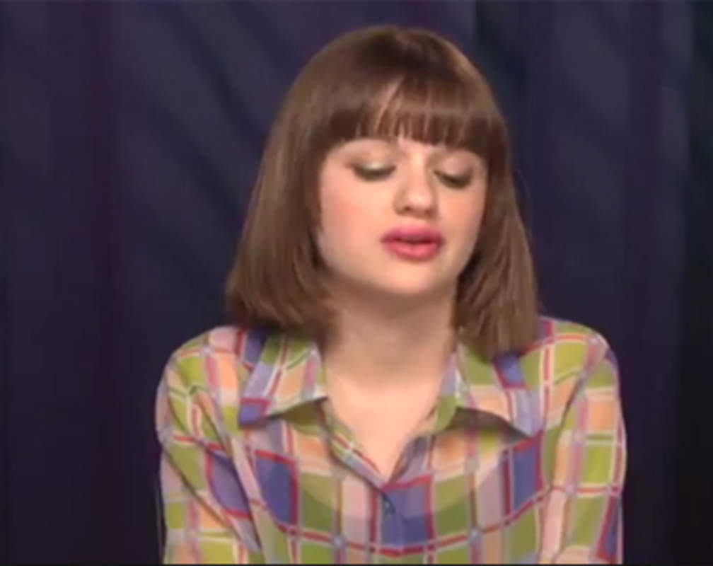 
Joey King dishes on her dual 'Oz' roles
