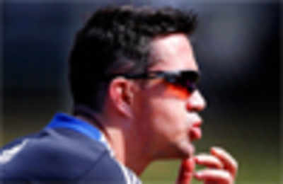 Kevin Pietersen to miss IPL 6 due to knee injury