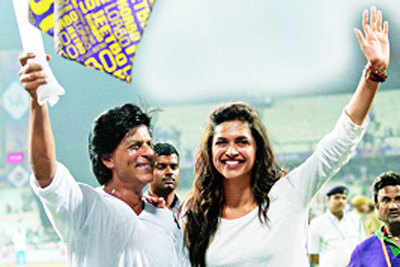 Did Shah Rukh Khan blank Akshay out?