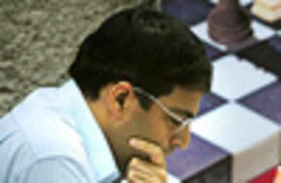 Anand vs Carlsen: The debate on title format resumes