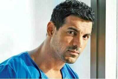 John Abraham, Sohail Khan ignore each other