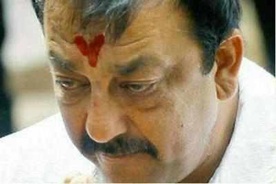 Non-bailable warrant issued against Sanjay Dutt
