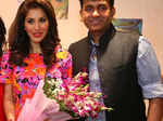 Sunny Leone at a designer store Rabhya