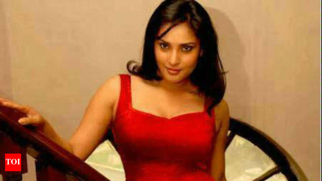 Ramya is the heroine of Aryan | Kannada Movie News - Times of India