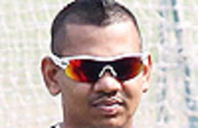 Need to get our act quickly to stay alive in IPL 6: Narine