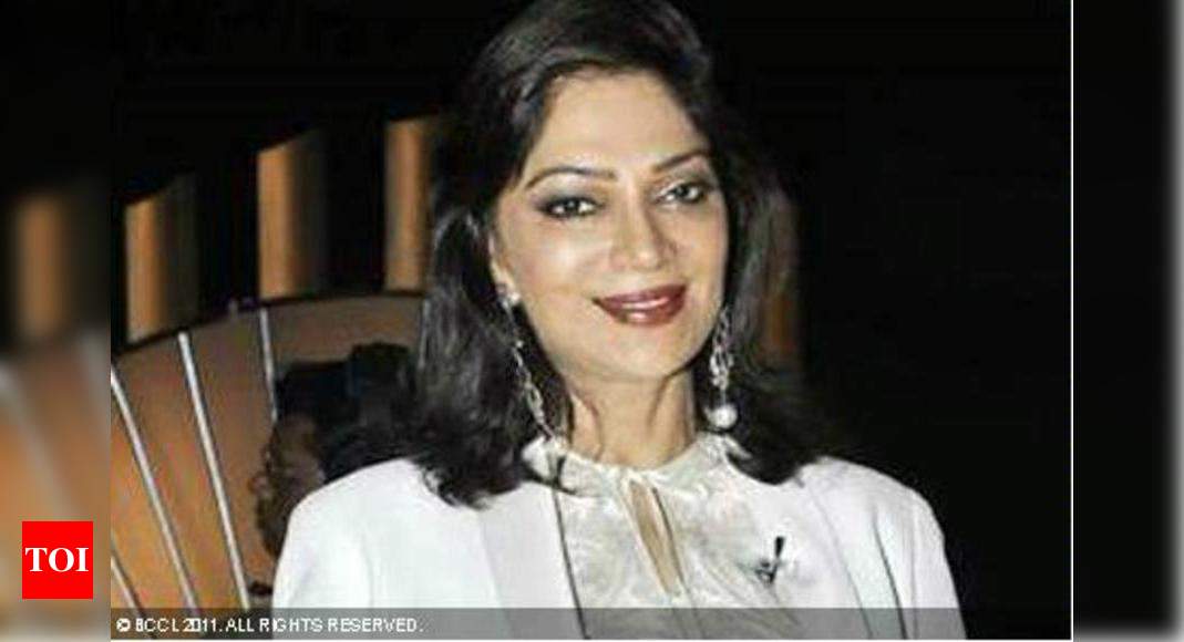 Simi Garewal: Bollywood films don't show progressive women: Simi ...